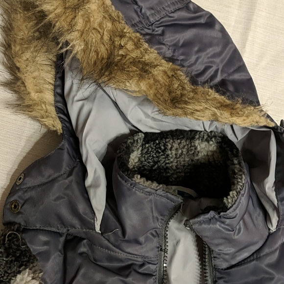 Jacket - Picture 3 of 4